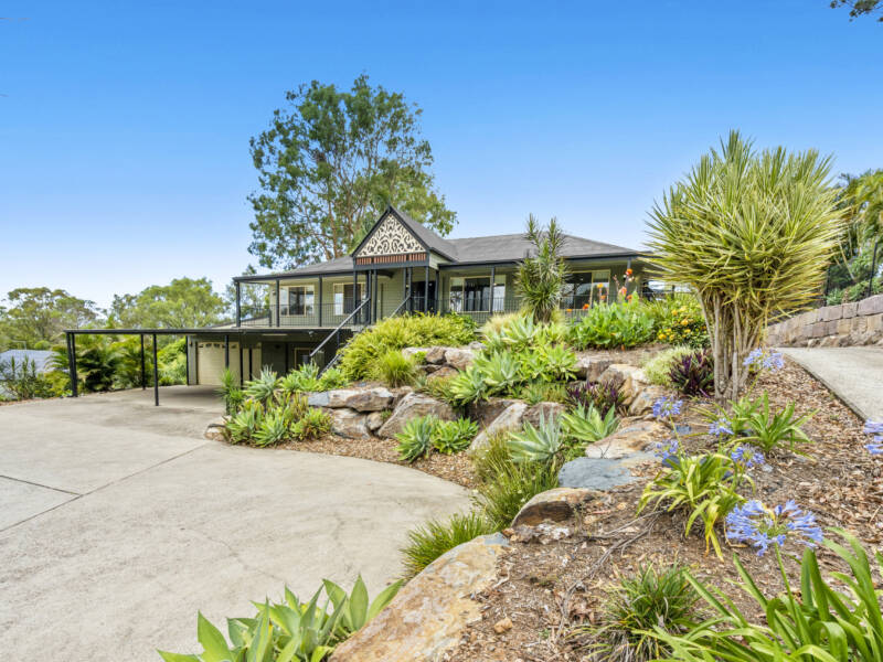 18- 20 Hillview Crescent, Bahrs Scrub, QLD 4207 AUS