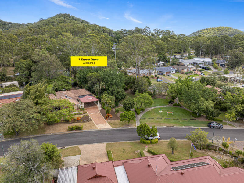 7 Ernest Street, Windaroo, QLD 4207 AUS