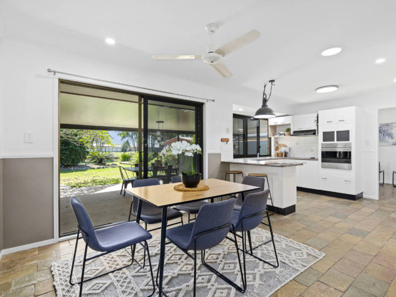 48 Bannockburn Road, Windaroo, QLD 4207 AUS