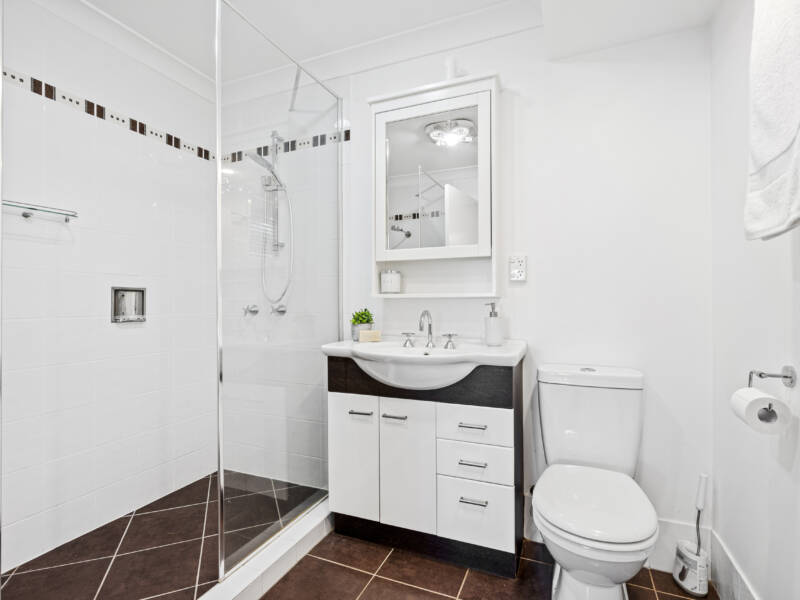 48 Bannockburn Road, Windaroo, QLD 4207 AUS