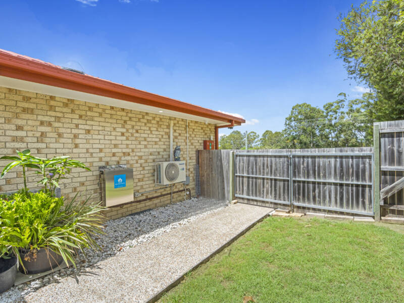 27 Kaiser Drive, Windaroo, QLD 4207 AUS