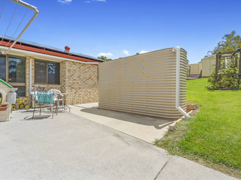 27 Kaiser Drive, Windaroo, QLD 4207 AUS