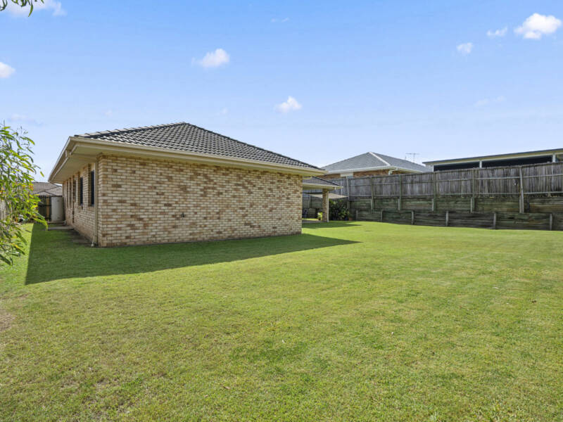 5 Bella Vista Circuit, Edens Landing, QLD 4207 AUS