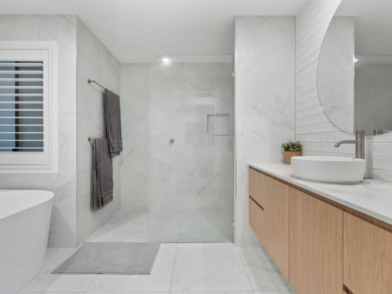 15 Janine Drive, Bahrs Scrub, QLD 4207 AUS