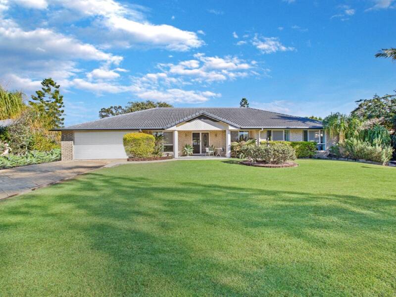 22 Anna Louise Terrace, Windaroo, QLD 4207 AUS