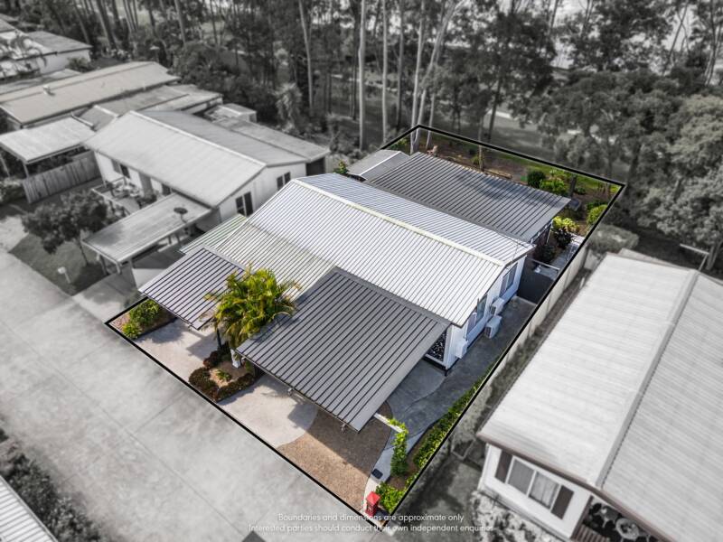 25 Lake Court/43 Goodooga Drive, Bethania, QLD 4205 AUS