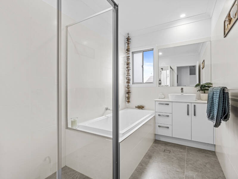 6 Frankel Road, Beaudesert, QLD 4285 AUS