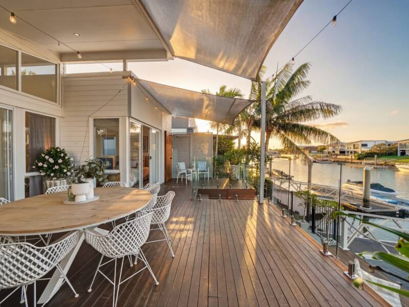 14 Paradise Parade, Jacobs Well, QLD 4208 AUS