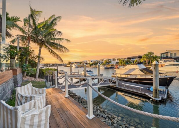 14 Paradise Parade, Jacobs Well, QLD 4208