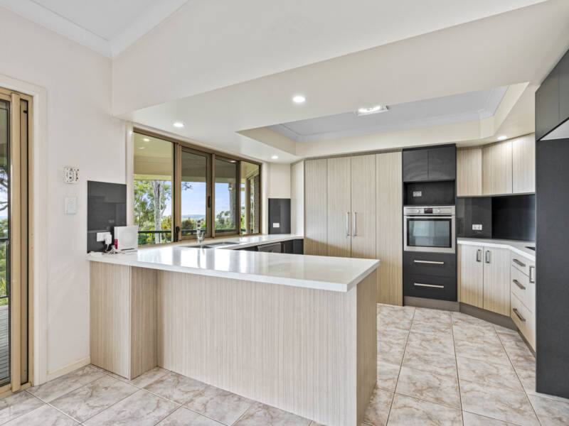 49 Oppermann Drive, Ormeau, QLD 4208 AUS