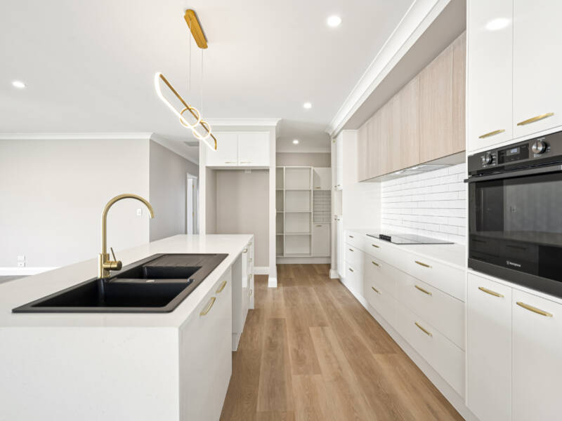 5 Foxwedge Close, Beaudesert, QLD 4285 AUS