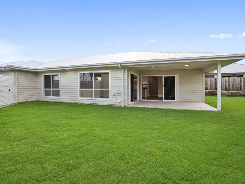5 Foxwedge Close, Beaudesert, QLD 4285 AUS