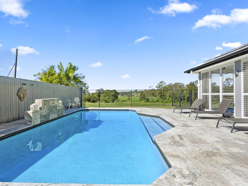 14 Riverside Tce, Windaroo, QLD 4207 AUS