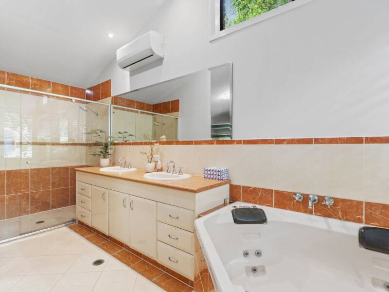 35 Thwaites Street, Bannockburn, QLD 4207 AUS