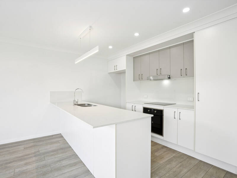 4/4 Gray Street, Beenleigh, QLD 4207 AUS