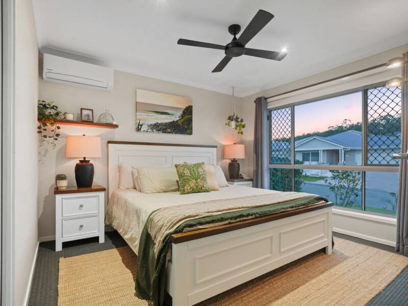 6 Corvus Court, Bahrs Scrub, QLD 4207 AUS