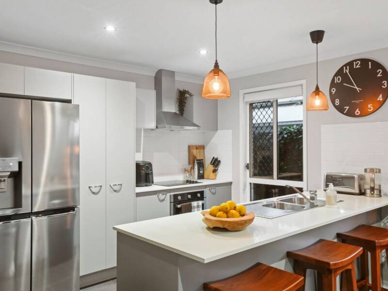 6 Corvus Court, Bahrs Scrub, QLD 4207 AUS