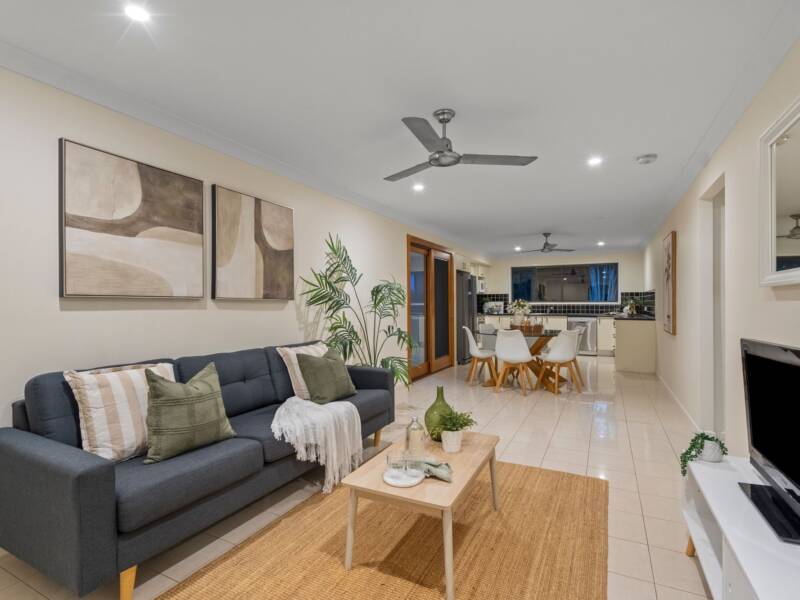 18-20 Louise Street, Waterford West, QLD 4133 AUS