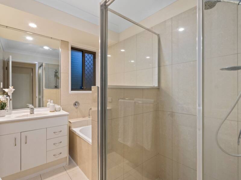18-20 Louise Street, Waterford West, QLD 4133 AUS