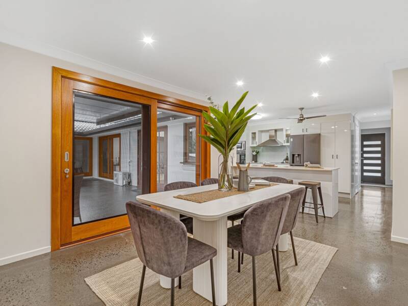 18-20 Louise Street, Waterford West, QLD 4133 AUS