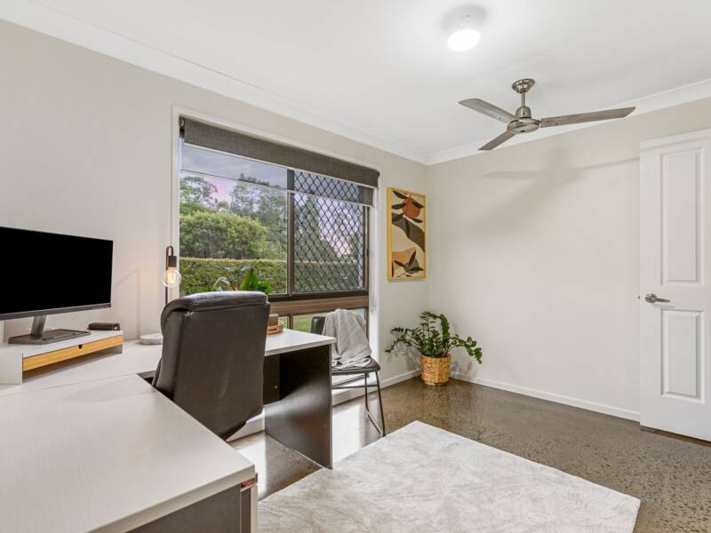 18-20 Louise Street, Waterford West, QLD 4133 AUS