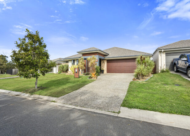 40 Treeline Circuit, Yarrabilba, QLD 4207