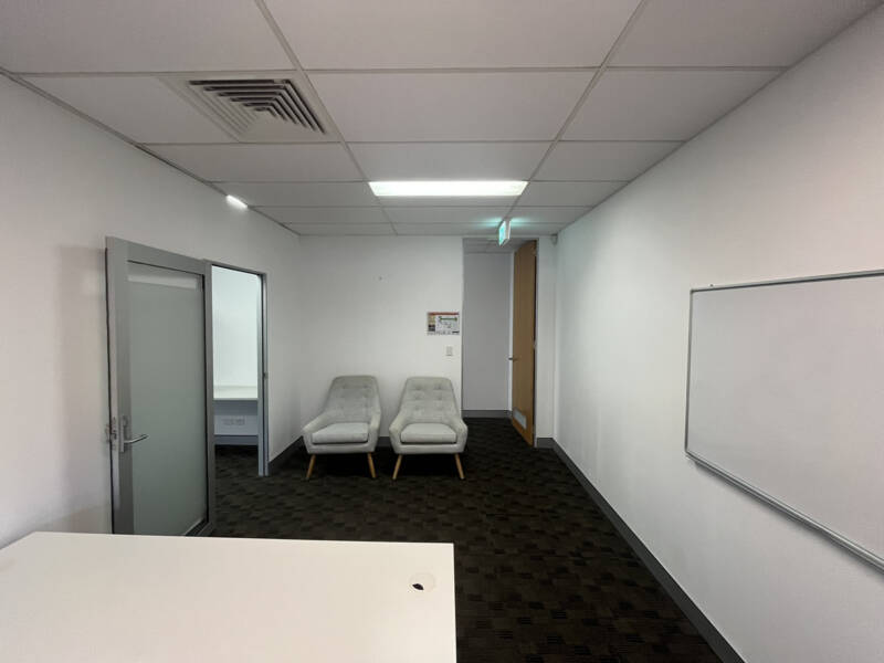 F01-004/110-112 George Street, Beenleigh, QLD 4207 AUS