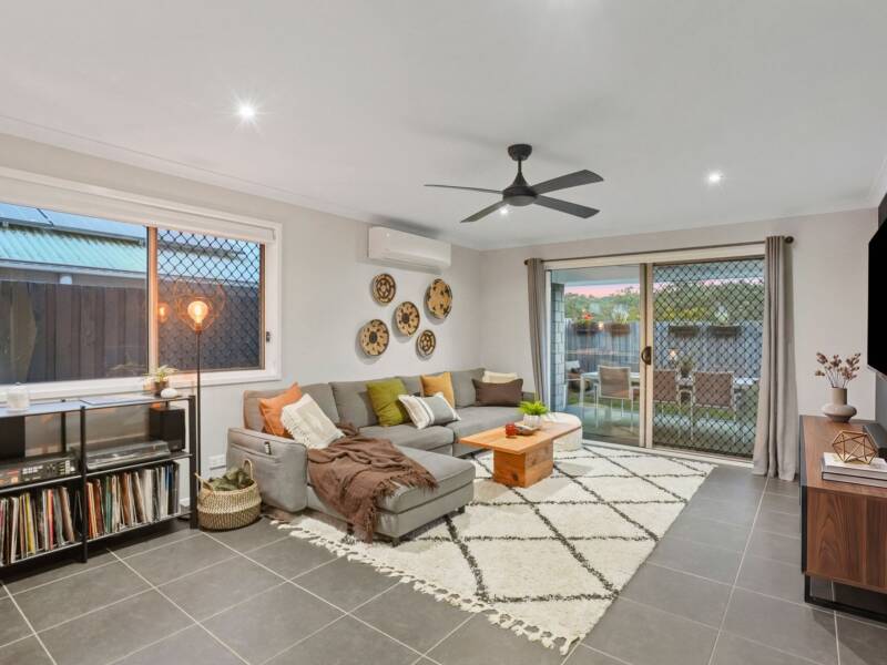 6 Corvus Court, Bahrs Scrub, QLD 4207 AUS