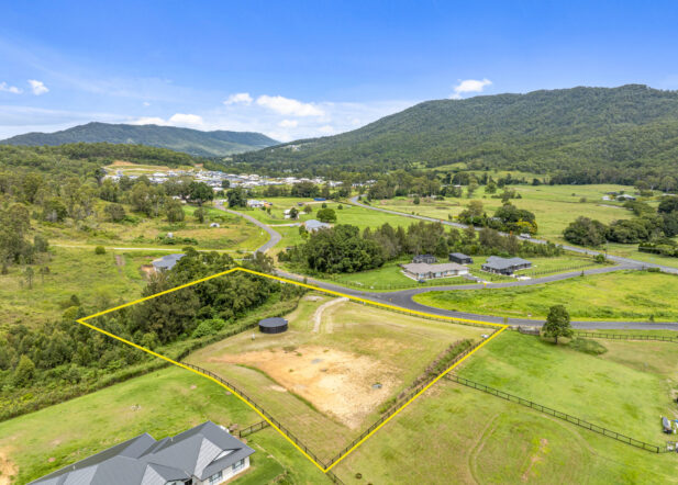 5 Jessie Daniels Drive, Canungra, QLD 4275