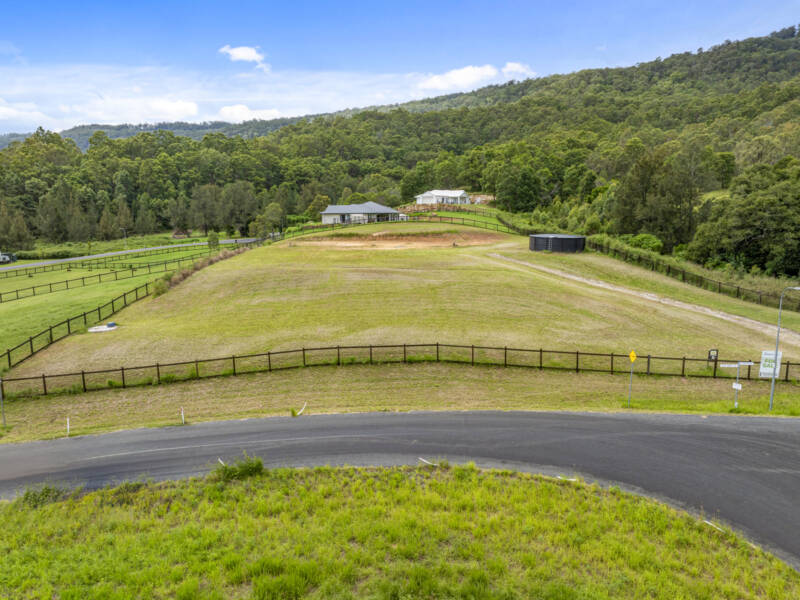5 Jessie Daniels Drive, Canungra, QLD 4275 AUS