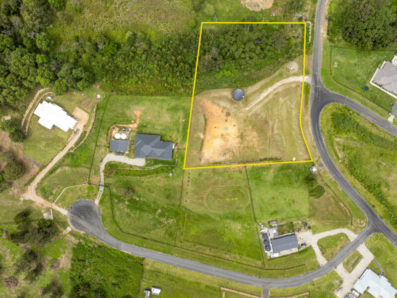 5 Jessie Daniels Drive, Canungra, QLD 4275 AUS