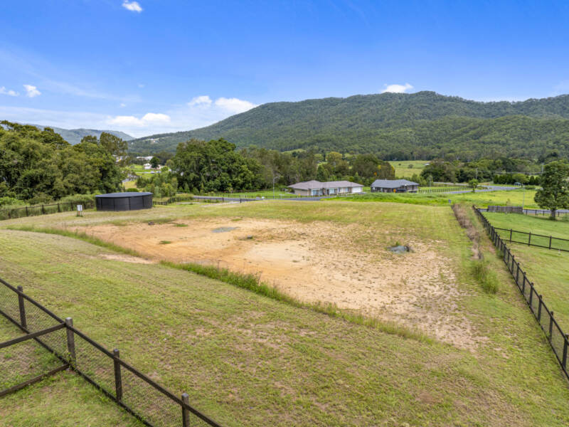 5 Jessie Daniels Drive, Canungra, QLD 4275 AUS