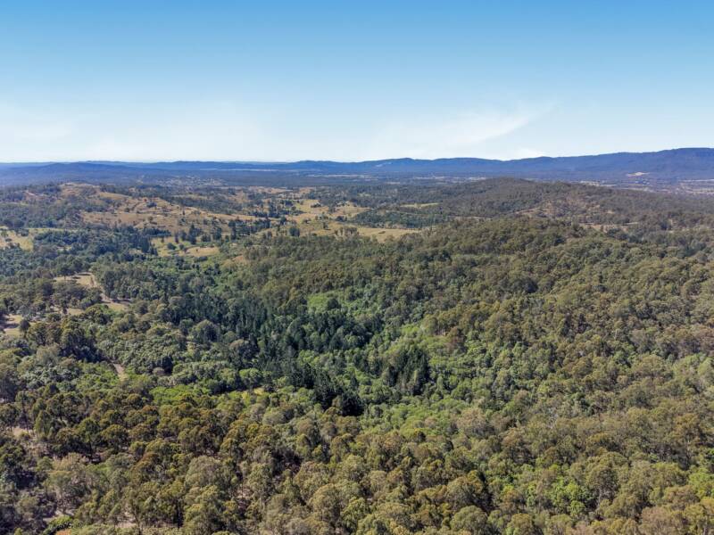 68 Collins Creek Road, Mundoolun, QLD 4285 AUS