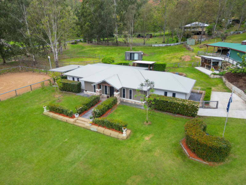 1-17 Smales Close, Kooralbyn, QLD 4285 AUS