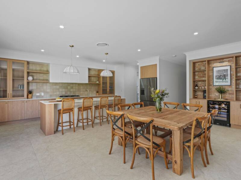 36 Bannockburn Road, Windaroo, QLD 4207 AUS
