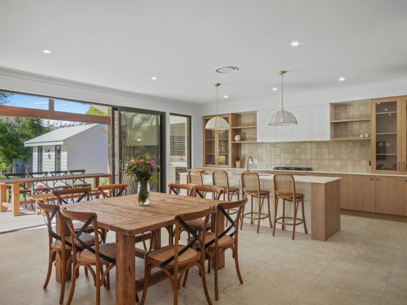 36 Bannockburn Road, Windaroo, QLD 4207 AUS