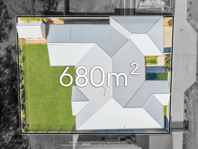 36 Bannockburn Road, Windaroo, QLD 4207 AUS