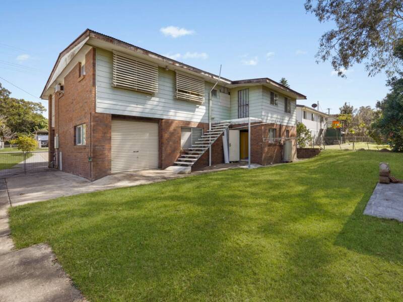 33 Crest Street, Beenleigh, QLD 4207 AUS