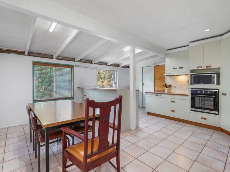 33 Crest Street, Beenleigh, QLD 4207 AUS