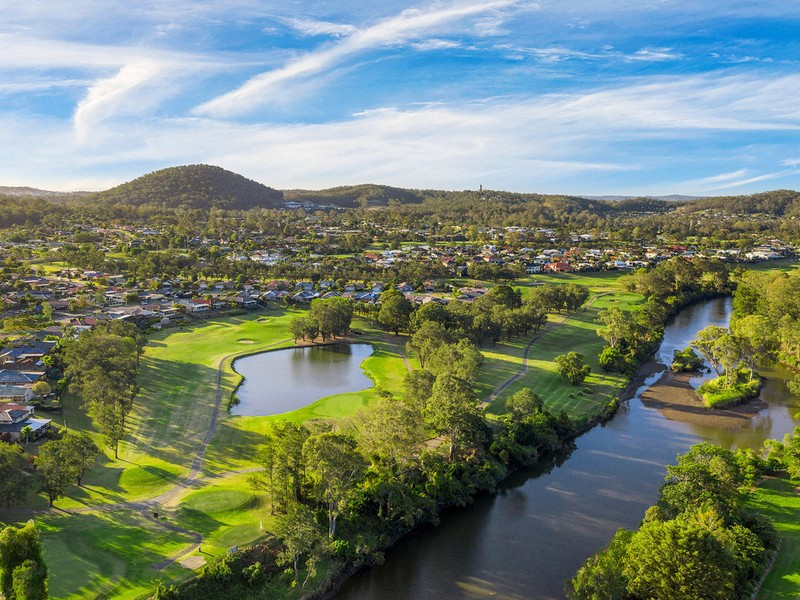 8 Allenby Crescent, Windaroo, QLD 4207 AUS