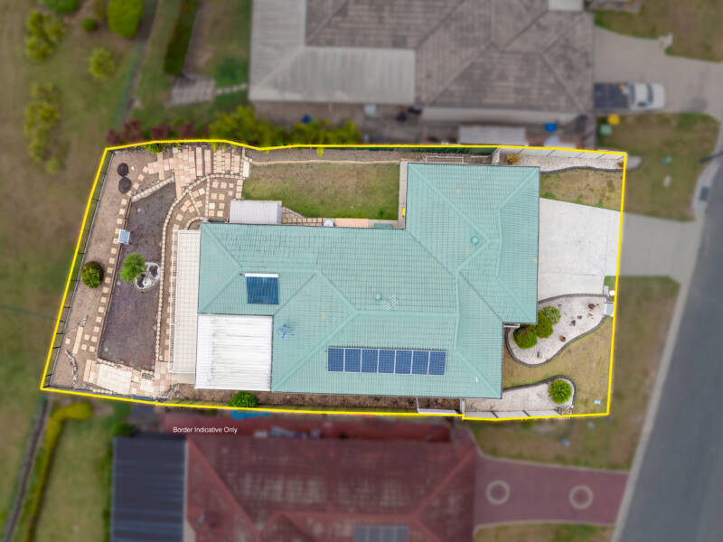 8 Allenby Crescent, Windaroo, QLD 4207 AUS