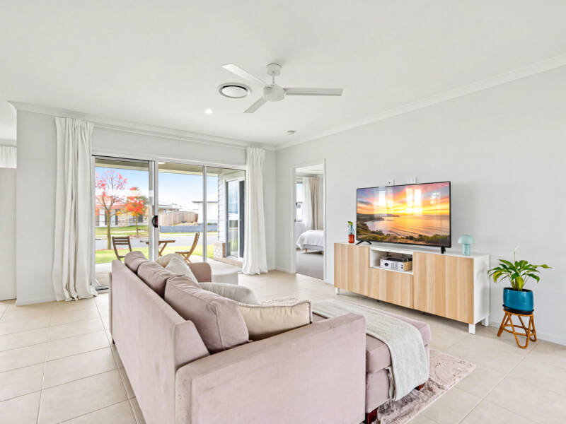 2 Frankel Road, Beaudesert, QLD 4285 AUS
