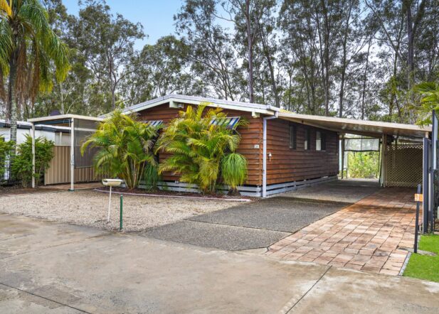 21 Lake Court, Bethania, QLD 4205